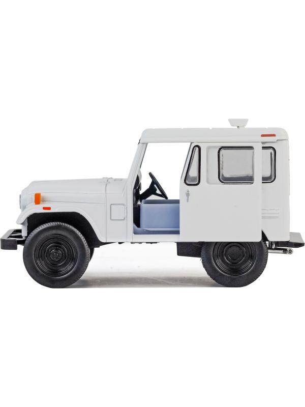 Металлическая машинка Kinsmart 1:26 «1971 Jeep DJ-5B (Dispatcher)» KT5433D, инерционный / Микс