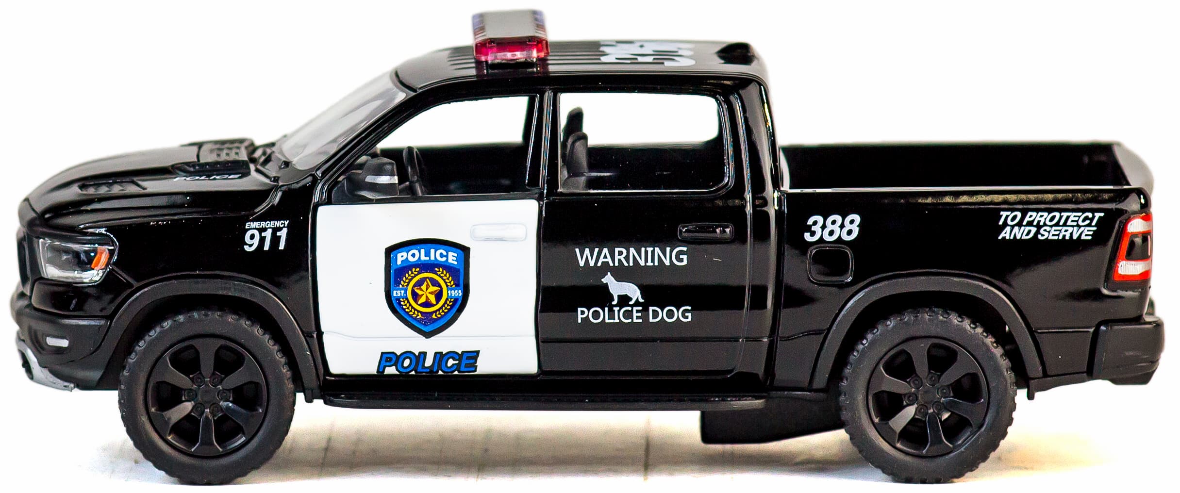 Металлическая машинка Kinsmart 1:46 «2019 Dodge RAM 1500 Police Edition» KT5413DP, инерционная / Черный