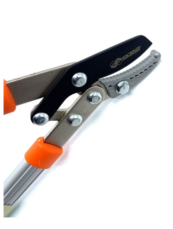 Сучкорез садовый Skrab 28162 облегченный с алюминиевыми ручками SK5 / 536мм.