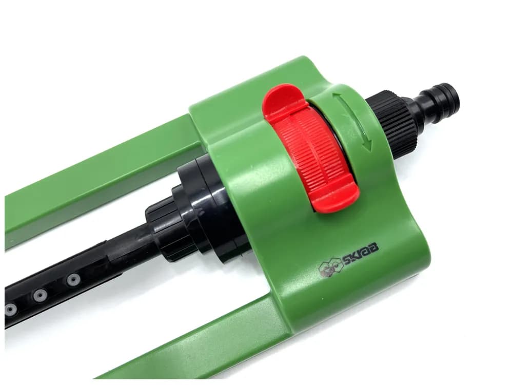 Дождеватель для полива Skrab 28270 осциллирующий, 16 форсунок 312 кв.м.