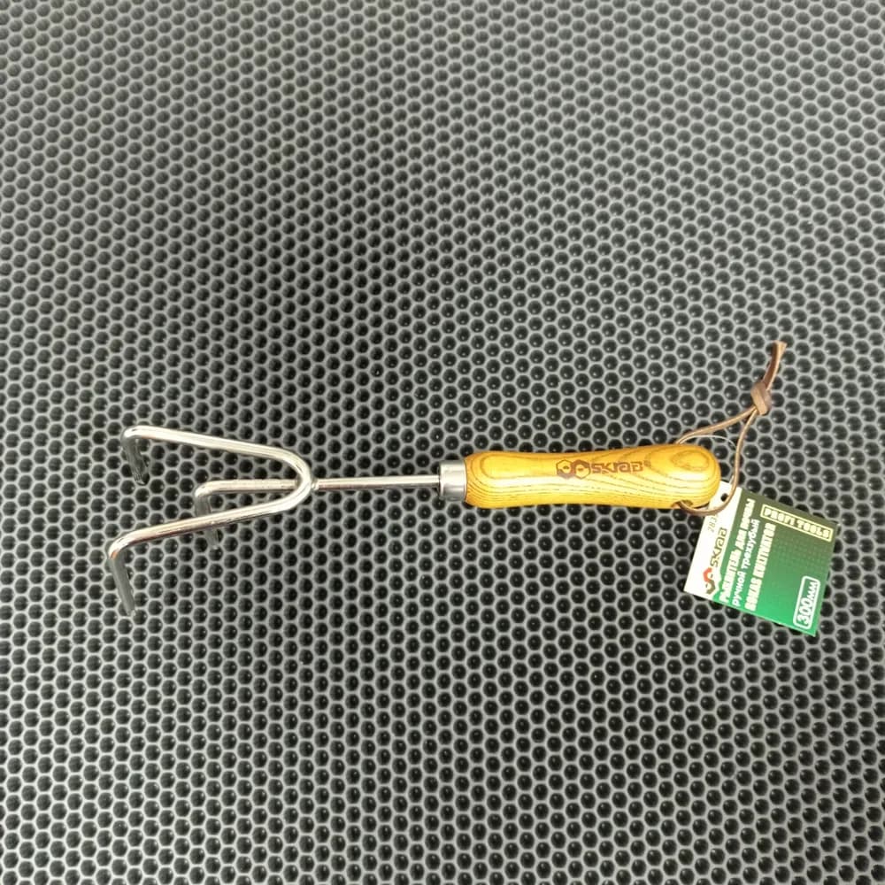 Рыхлитель Skrab 28393 для почвы трехзубый, нержавеющая сталь / 300 мм.