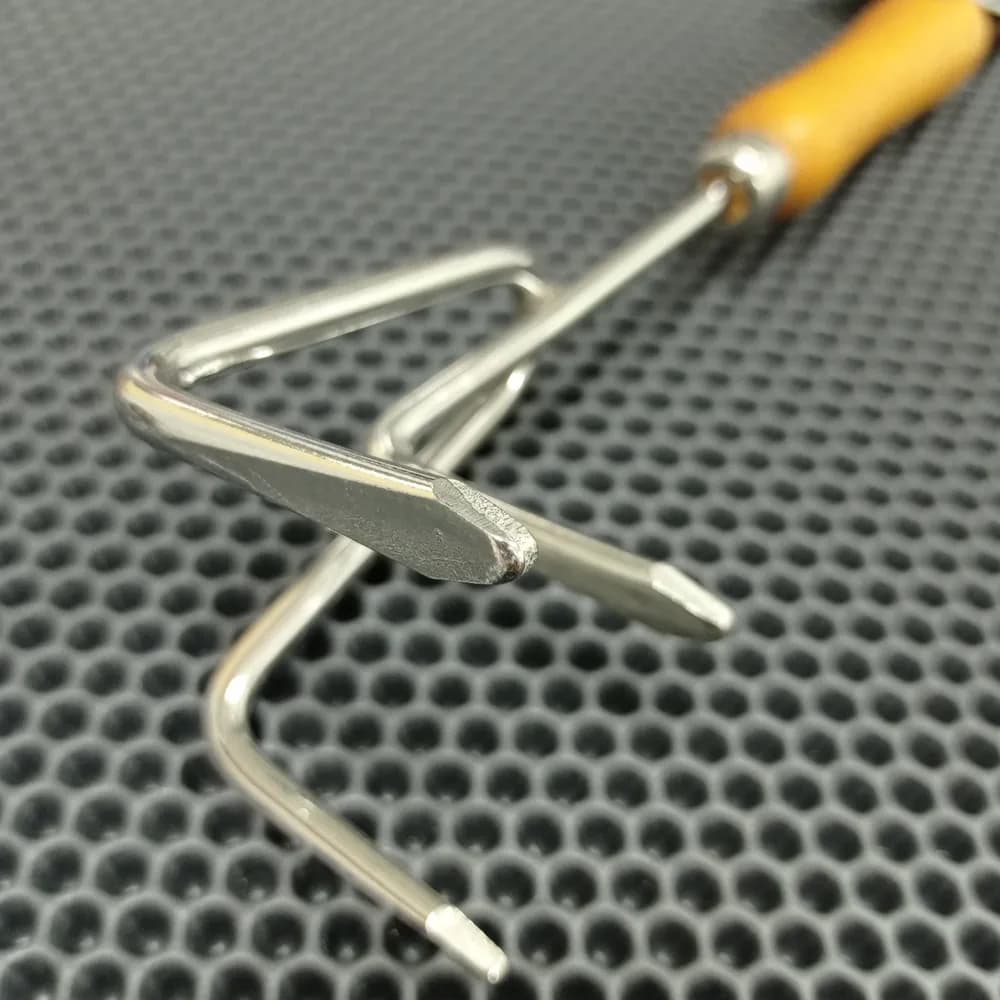 Рыхлитель Skrab 28393 для почвы трехзубый, нержавеющая сталь / 300 мм.