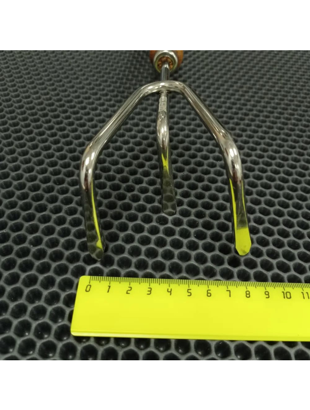 Рыхлитель Skrab 28393 для почвы трехзубый, нержавеющая сталь / 300 мм.