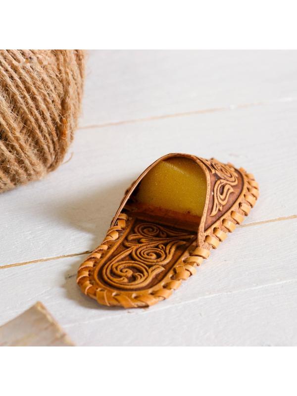 Игольница «Тапочек», 12×5×3 см, микс, береста