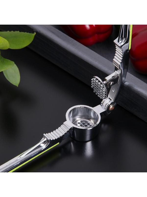 Пресс для чеснока Доляна «Велес», 16,5 см, цвет МИКС