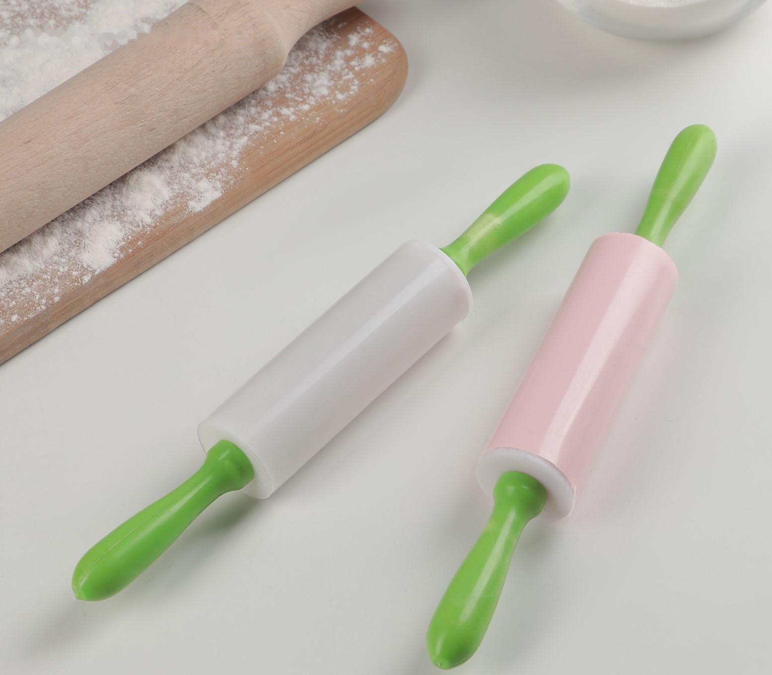 Скалка пластиковая малая, 21 см, цвет МИКС