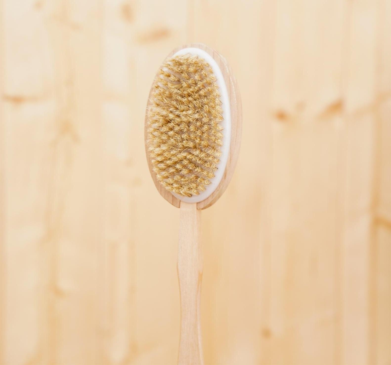 Щётка массажная для тела Доляна, с ручкой и массажёром, натуральная щетина