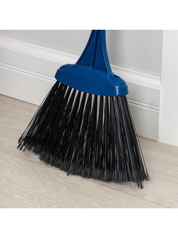 Метла с черенком жёсткая «Удобная», цвета МИКС