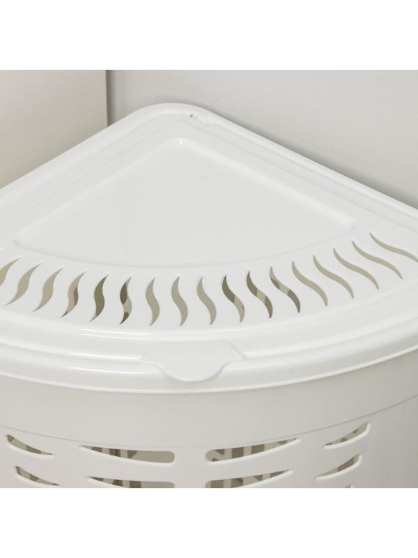 Корзина для белья угловая с крышкой, 45 л, 38×38×56 см, цвет белый