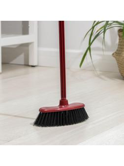 Щётка для пола «Комфорт» с черенком, жёсткая, цвет МИКС