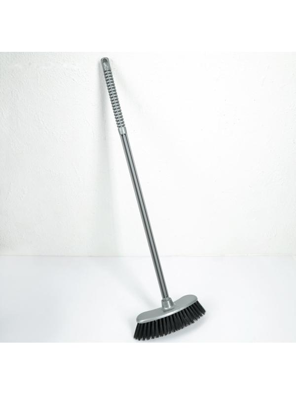 Щётка для пола «Комфорт» с черенком, жёсткая, цвет МИКС