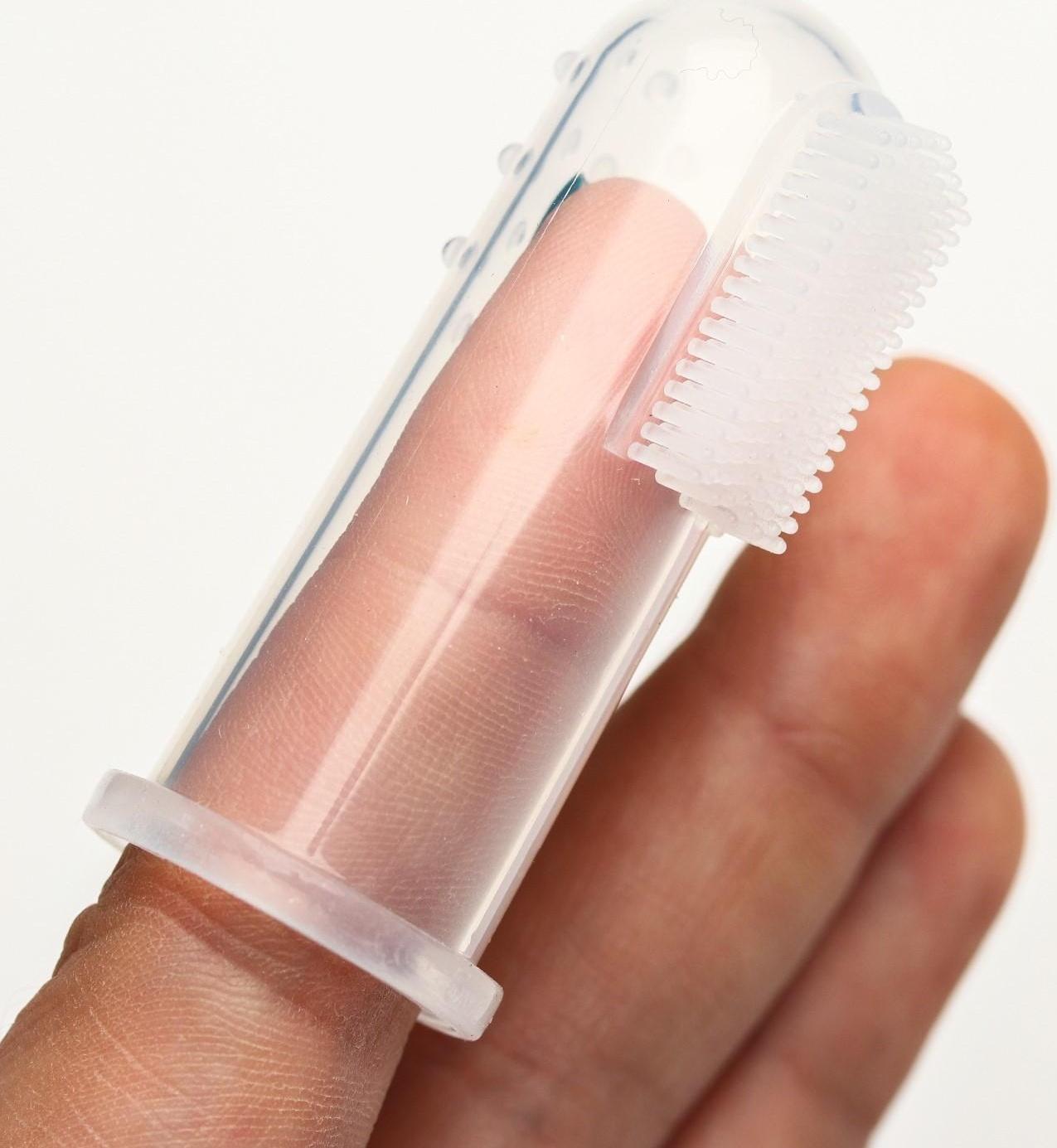 Детская зубная щетка массажер-прорезыватель «Первая», силиконовая, на палец, от 4 мес.