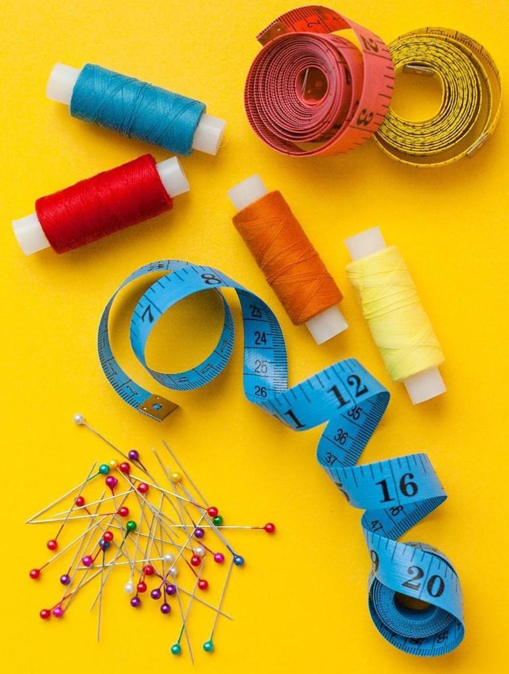 Сантиметровая лента портновская, в футляре, 1,7 × 150 см (см/дюймы), цвет МИКС