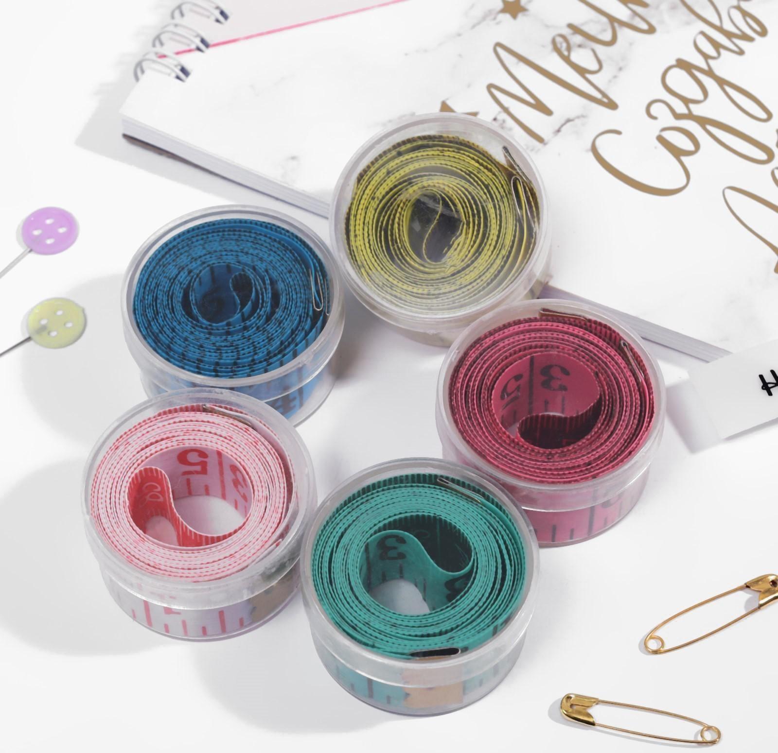 Сантиметровая лента портновская, в футляре, 1,7 × 150 см (см/дюймы), цвет МИКС