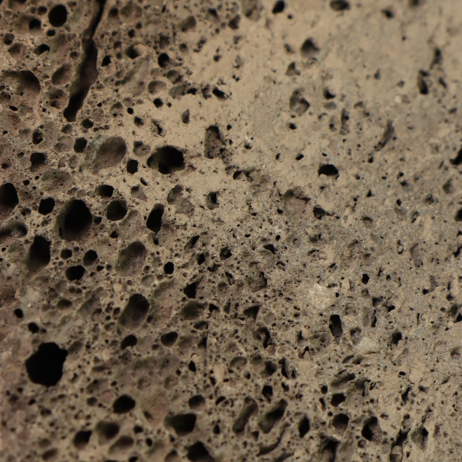 Натуральная пемза для педикюра, натуральная, с подвесом, 8 × 8 см, цвет коричневый