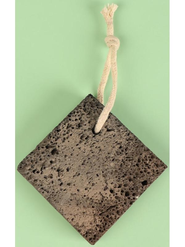 Натуральная пемза для педикюра, натуральная, с подвесом, 8 × 8 см, цвет коричневый