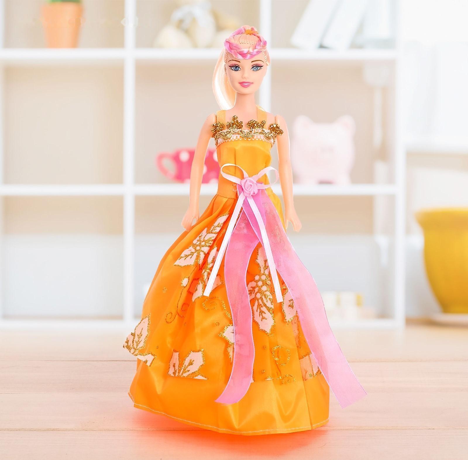 Кукла-модель «Анита» в бальном платье, МИКС