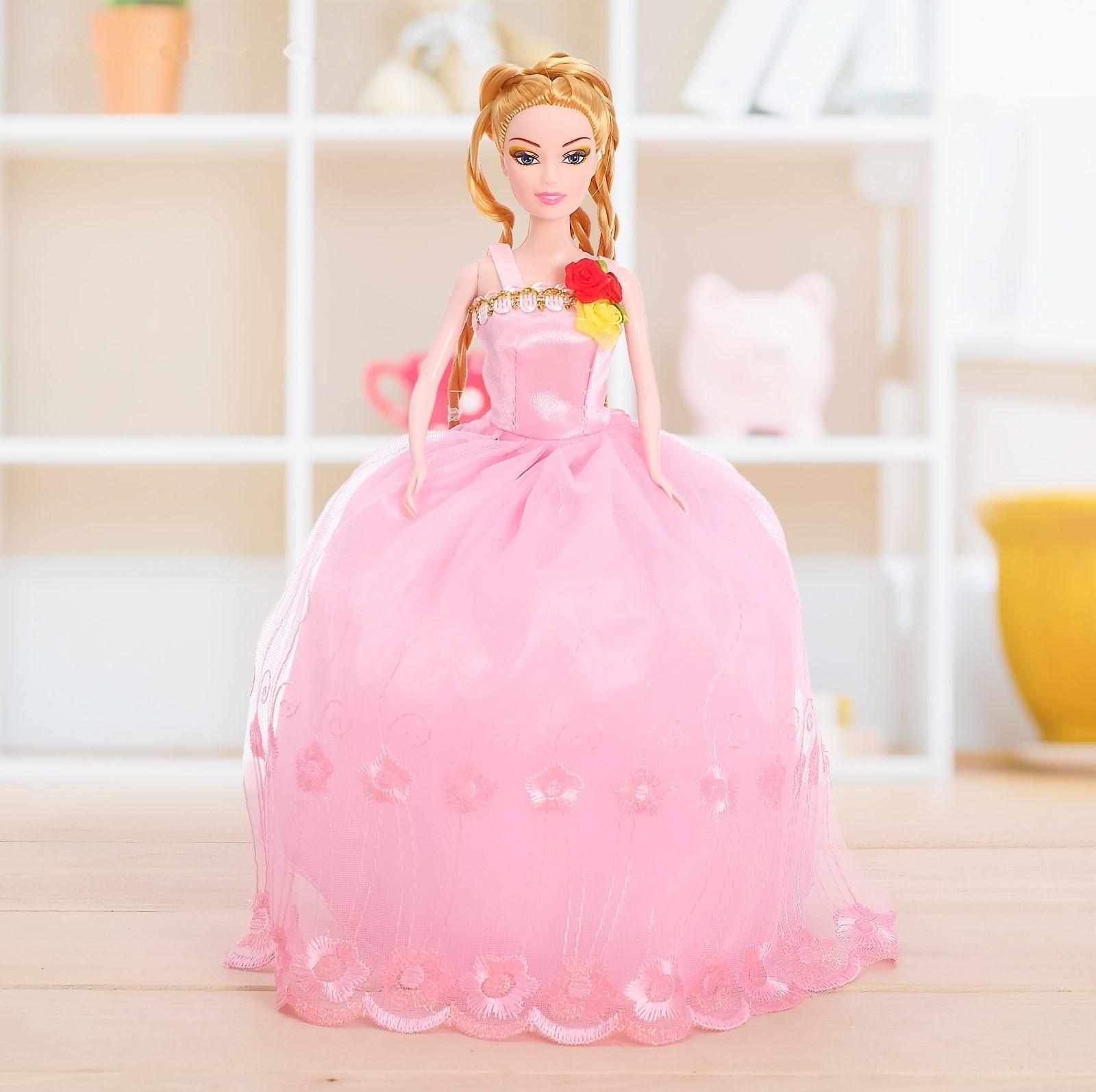 Кукла-модель «Анита» в бальном платье, МИКС