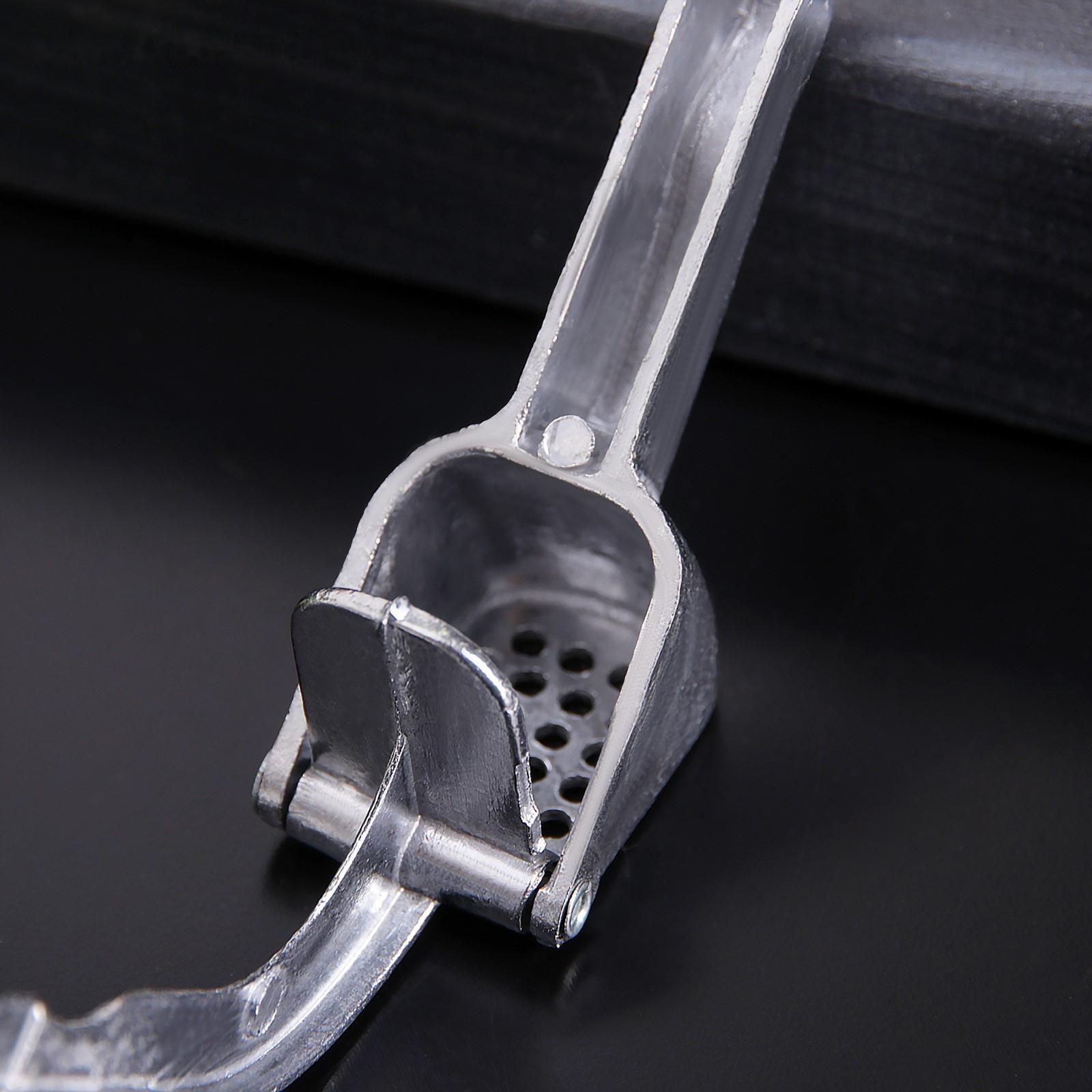 Пресс для чеснока Доляна «Классика», 14 см, цвет хромированный