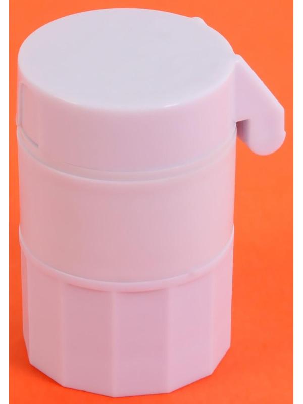 Таблетница с таблеторезкой, размельчителем и мензуркой, цвет белый