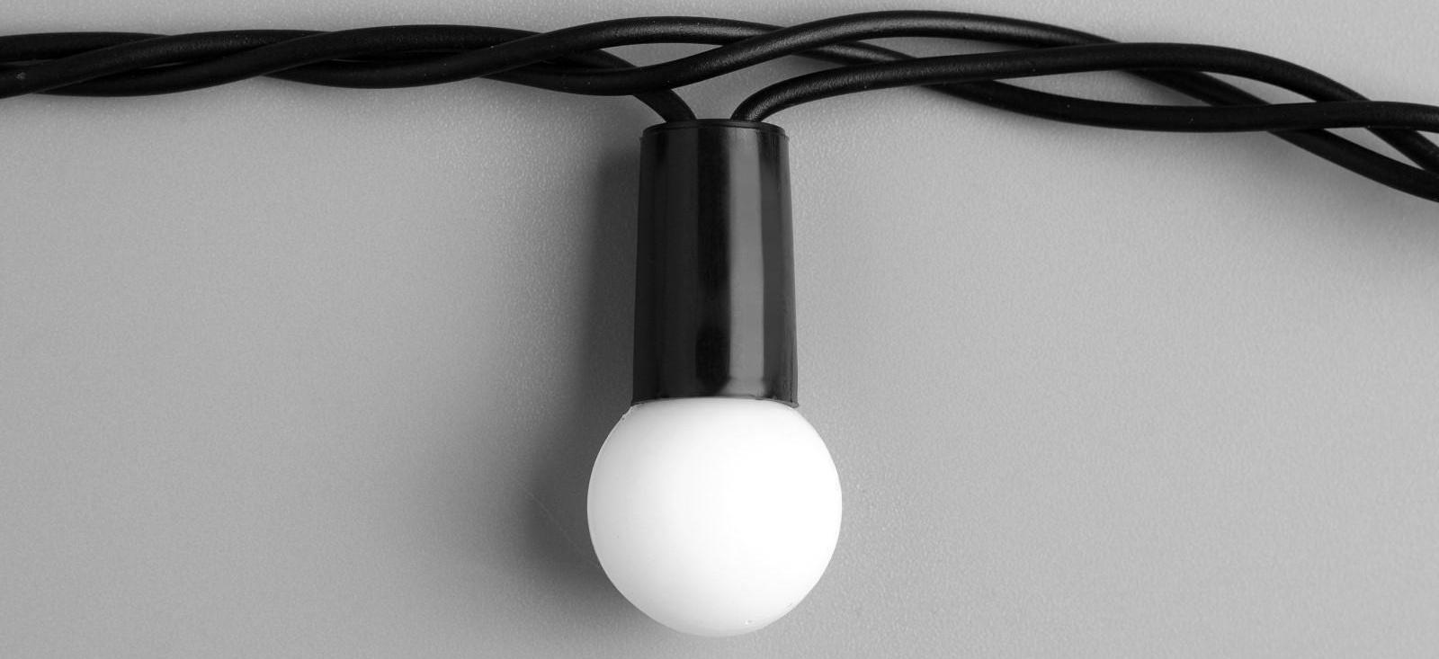 Гирлянда «Нить» 10 м с насадками «Шарики 1.5 см», IP44, тёмная нить, 100 LED, свечение мульти (RG/RB), мигание, 220 В