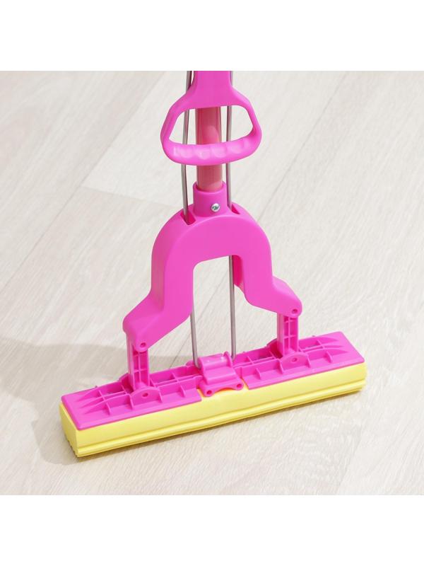 Швабра для мытья пола со складным отжимом Доляна, насадка ПВА 27×6 см, телескопическая ручка 102-120 см, цвет МИКС