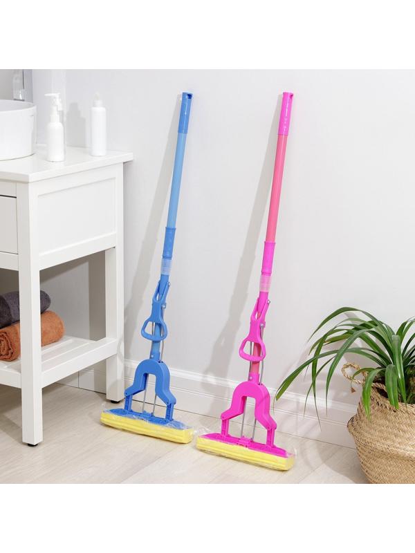 Швабра для мытья пола со складным отжимом Доляна, насадка ПВА 27×6 см, телескопическая ручка 102-120 см, цвет МИКС