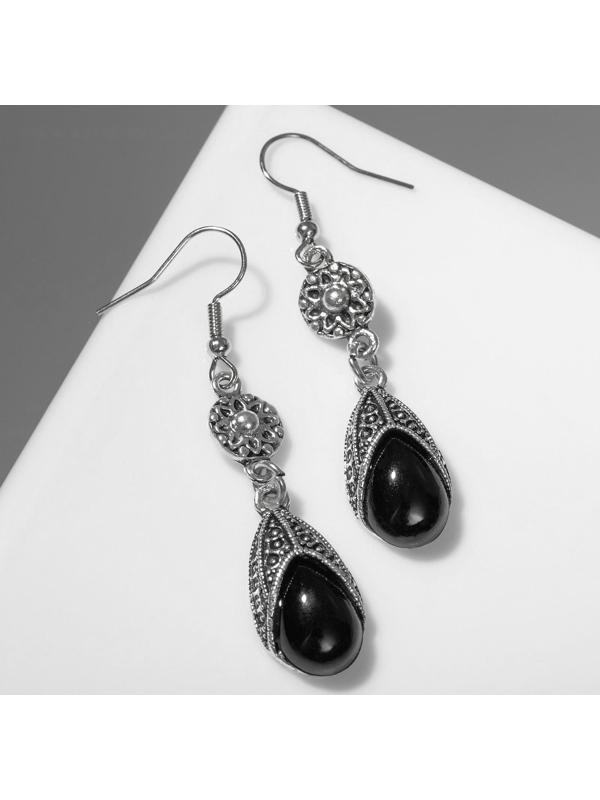 Серьги со стразами 