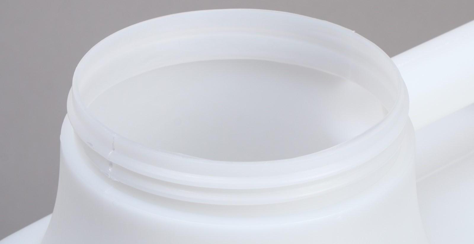 Канистра пищевая «Бочонок», 15 л, горловина 11.4 см, белая