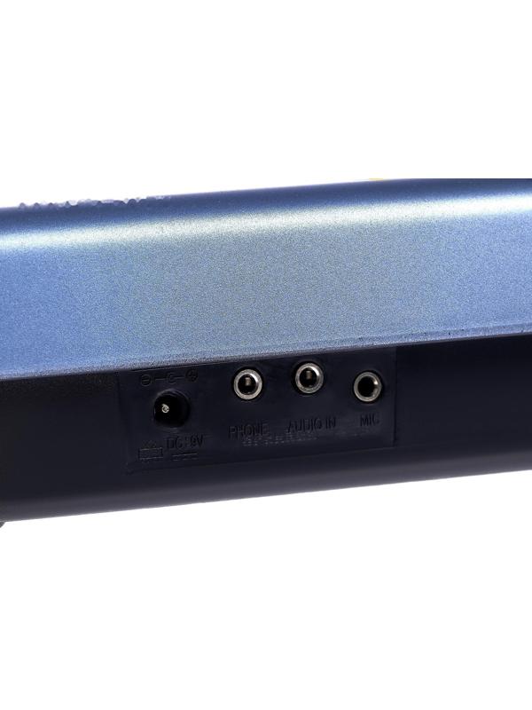 Синтезатор «Музыкальный взрыв», 54 клавиши с цифровым дисплеем, работает от сети и от батареек, адаптер в комплекте