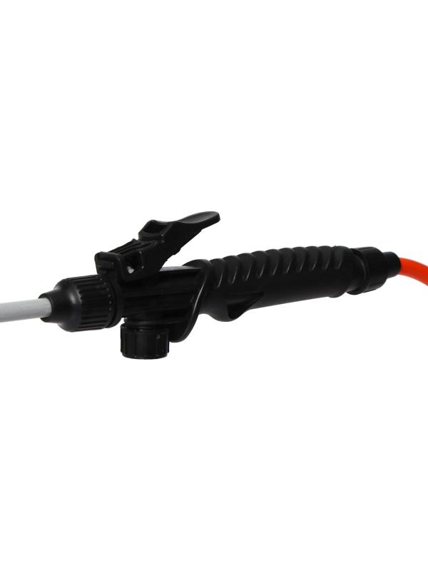 Опрыскиватель помповый, 7 л, термоусадка, пластиковый брандспойт, «Жук»