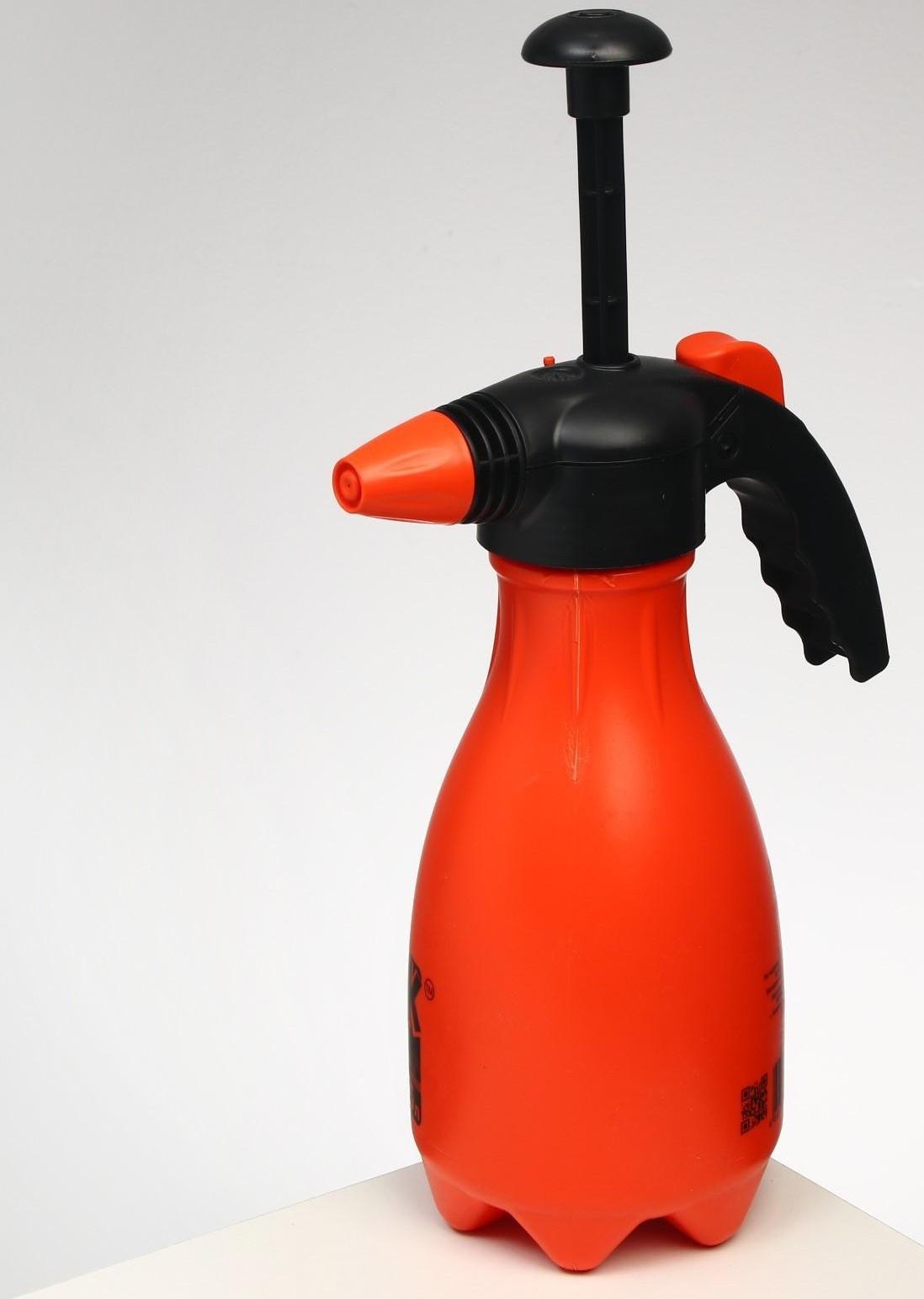 Опрыскиватель помповый ОП-205М, 1.5 л, «Жук»