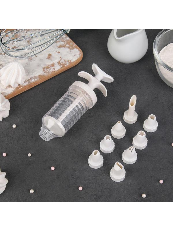 Шприц кондитерский Доляна «Повар», 19×5 см, 8 насадок