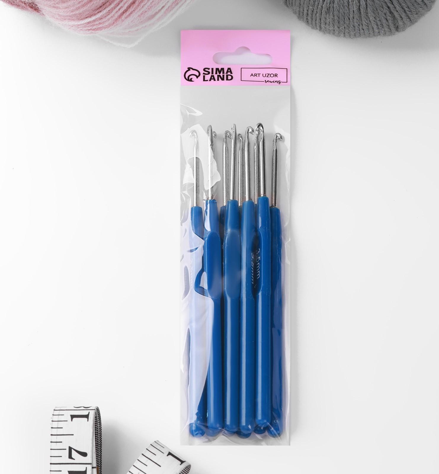 Крючок для вязания, с пластиковой ручкой, d = 3,5 мм, 13,5 см, цвет синий