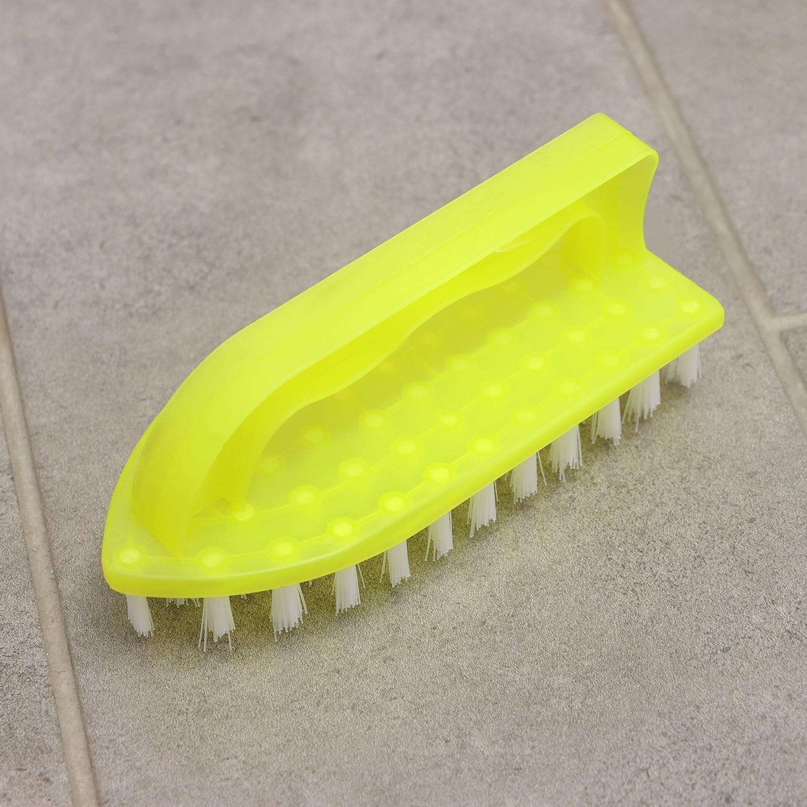 Щётка-утюжок Доляна, 12,5×5,5×5 см, цвет МИКС