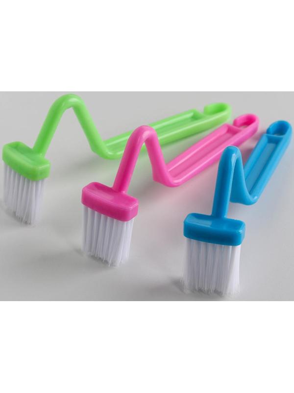 Щётка с изогнутой ручкой, 20 см, цвет МИКС