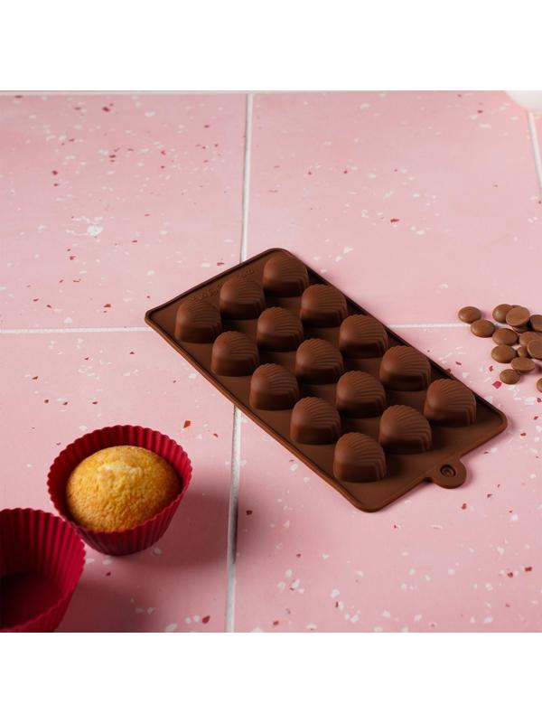 Форма для льда и кондитерских украшений Доляна «Ракушки», 20,5×10,5 см, 15 ячеек, цвет шоколадный