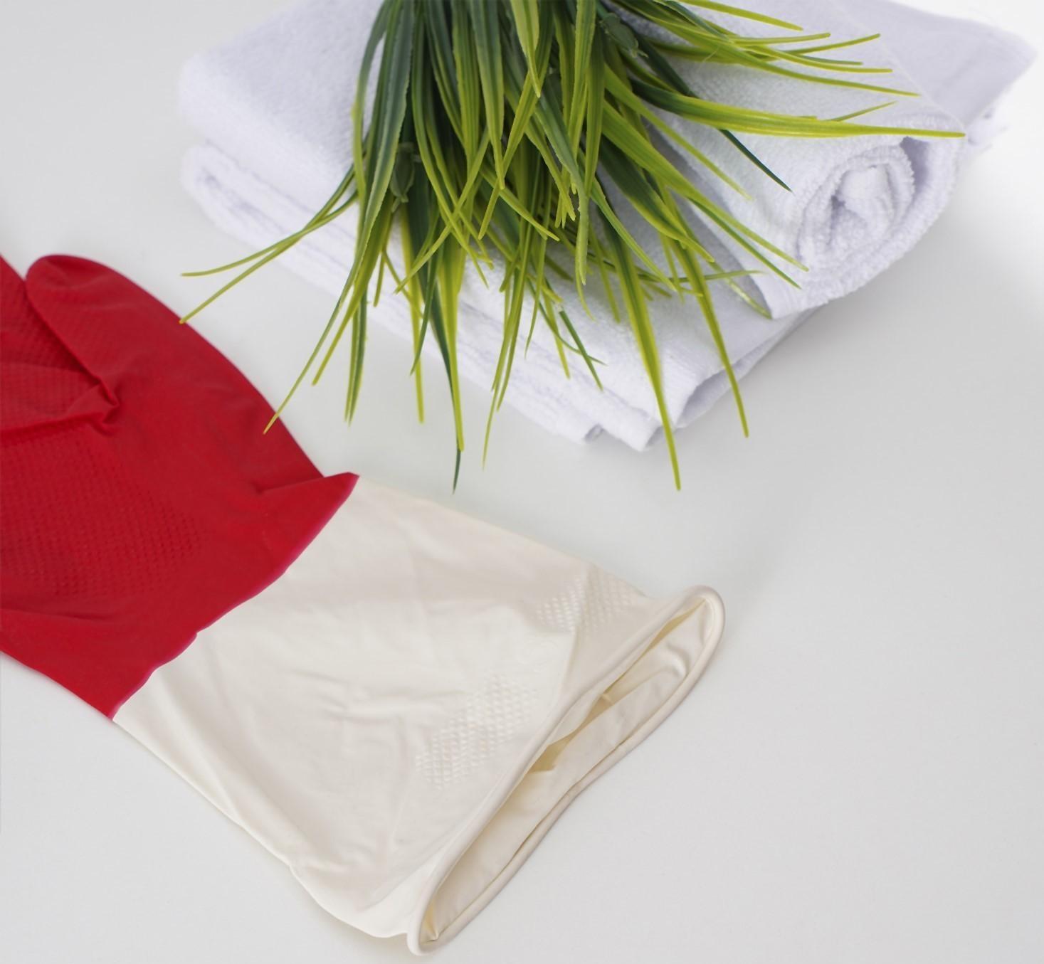 Перчатки хозяйственные резиновые Доляна, размер S, плотные, 50 гр, цвет красный, 1 пара