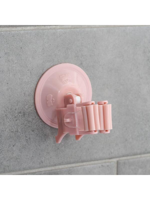 Держатель для уборочного инвентаря на вакуумной присоске, 5,5×5,5×7 см, цвет МИКС