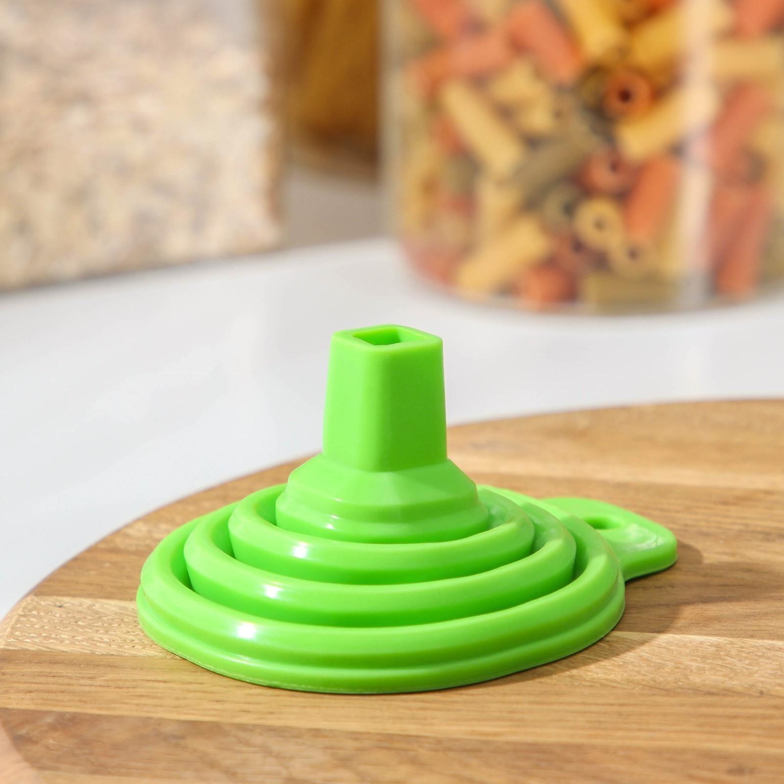 Воронка складная Доляна «Квадро», 7×9 см, цвет МИКС