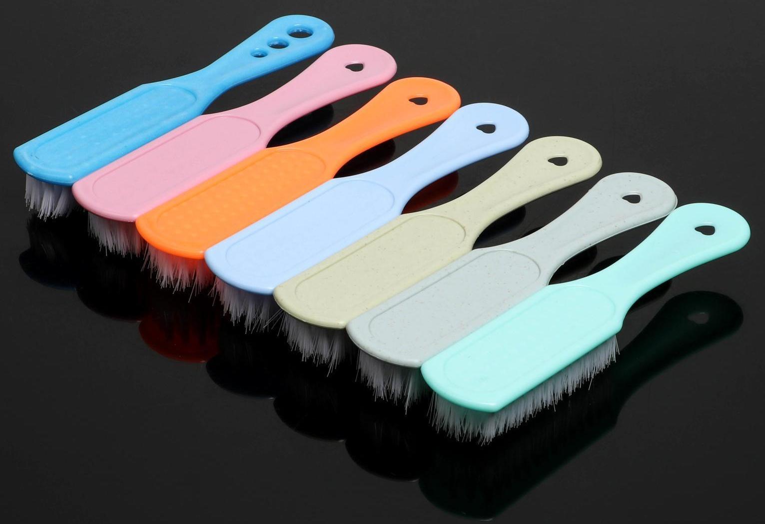 Щётка для овощей и фруктов с ручкой Доляна, 17×4×3 см, цвет МИКС