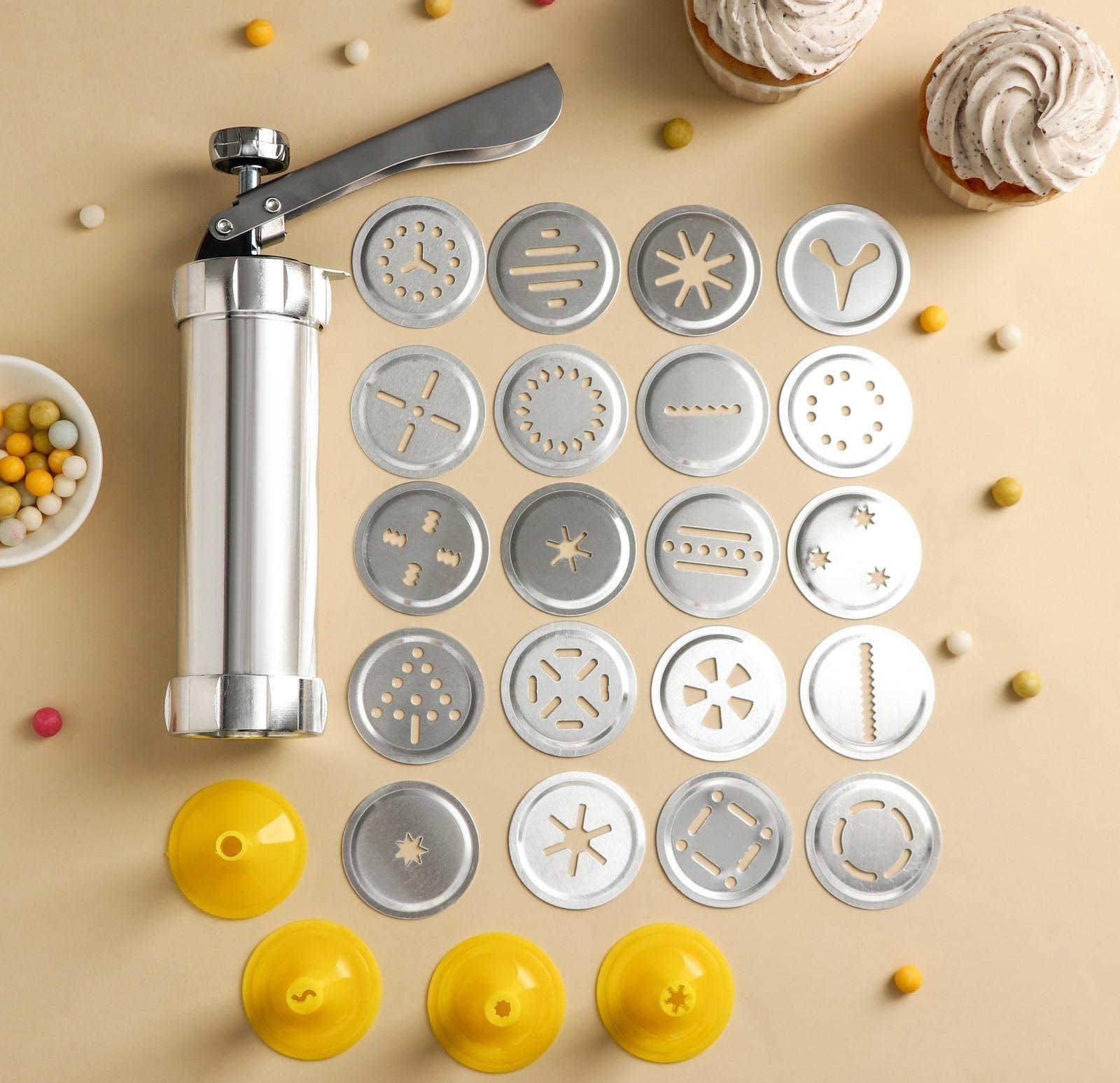 Шприц-пресс кондитерский 250 мл, 20 насадок