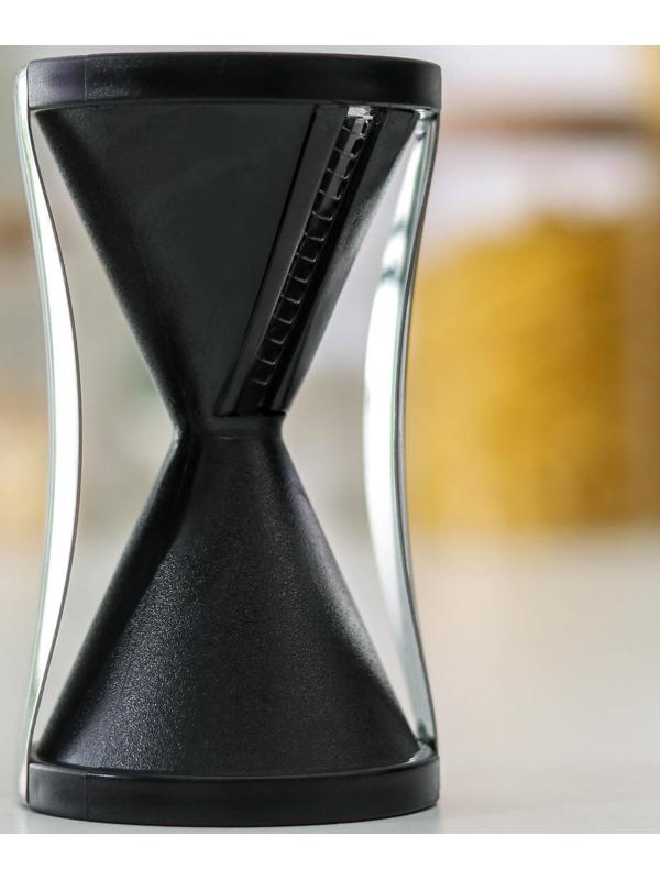 Тёрка для нарезки овощей соломкой Доляна, 7×7×13 см, цвет МИКС