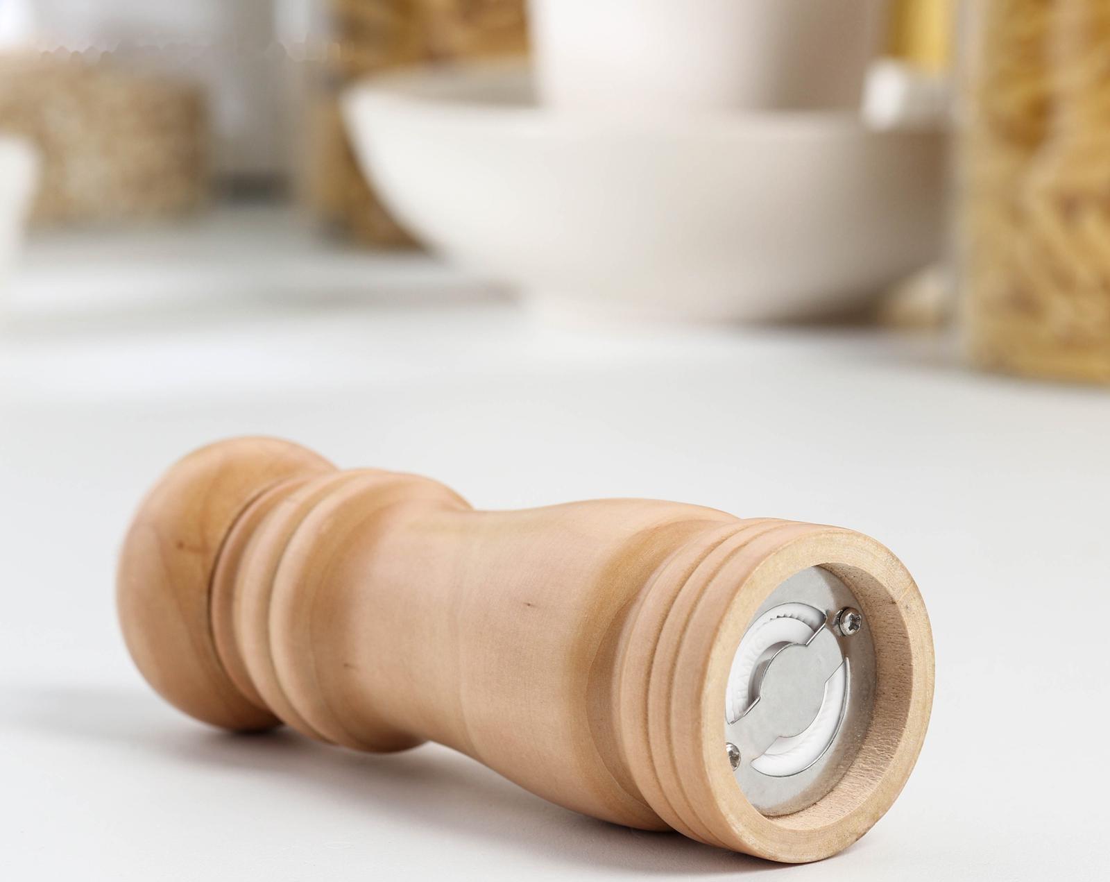 Мельница для специй «Дуновение леса», 15×4,5 см, керамический механизм, цвет светлое дерево