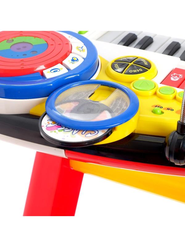 Синтезатор «Музыкальный микс» с микрофоном и стульчиком, звуковые эффекты, работает от батареек