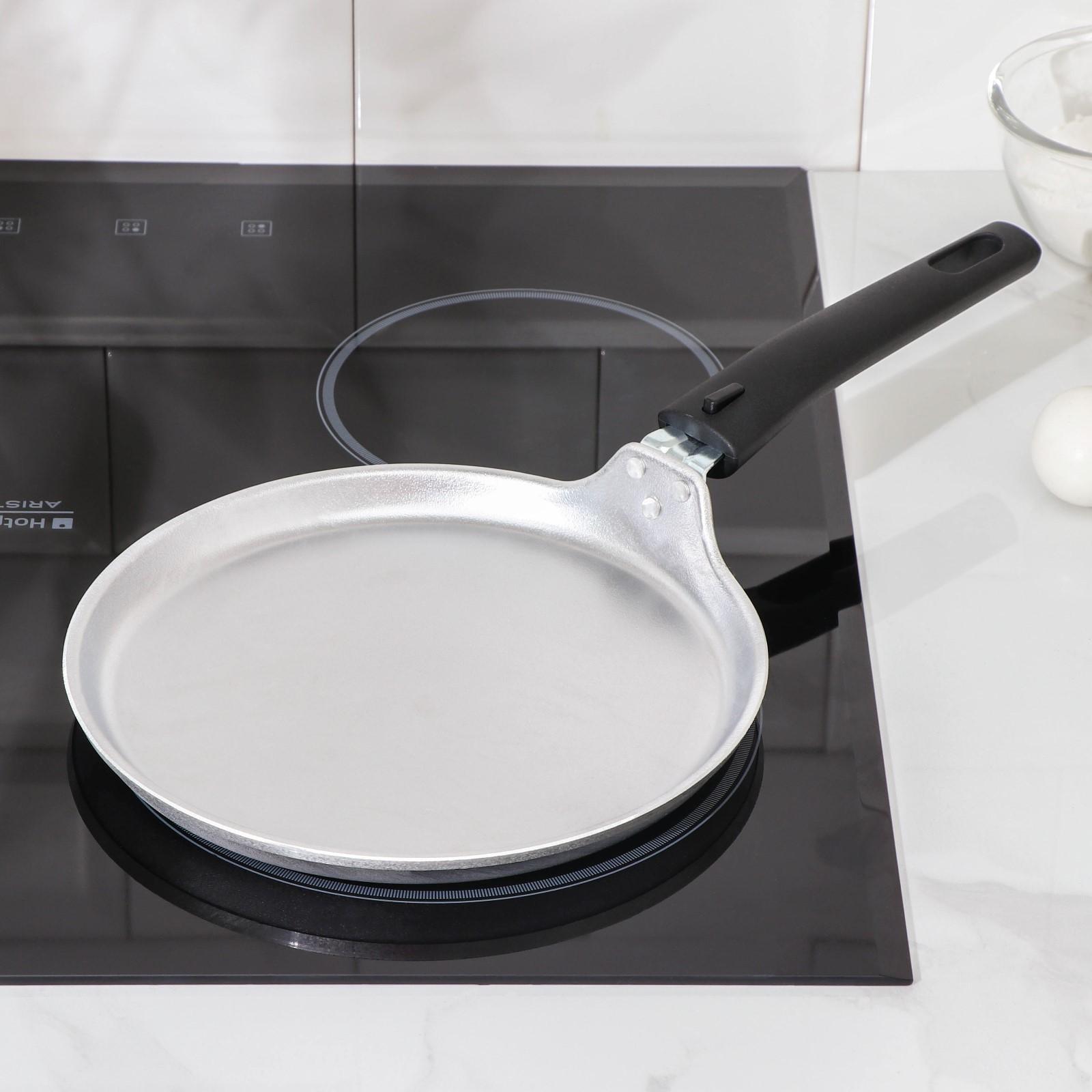 Сковорода блинная, d=22 см, пластиковая ручка, цвет хромированный