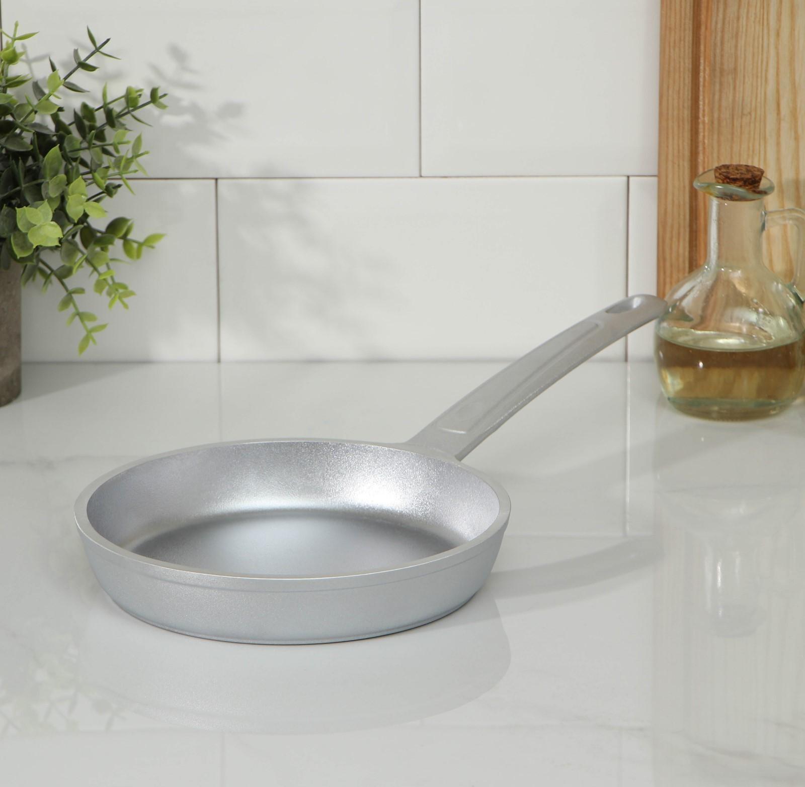 Сковорода, d=18 см, алюминиевая ручка