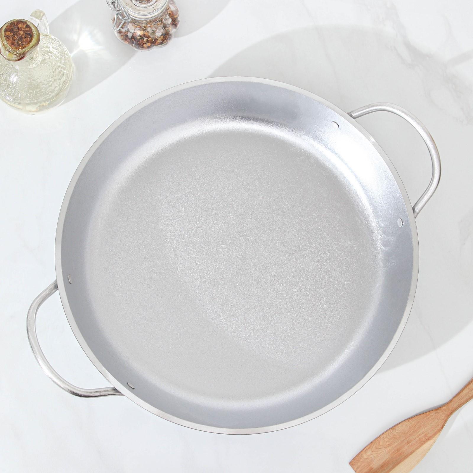 Сковорода, d=30 см, две ручки