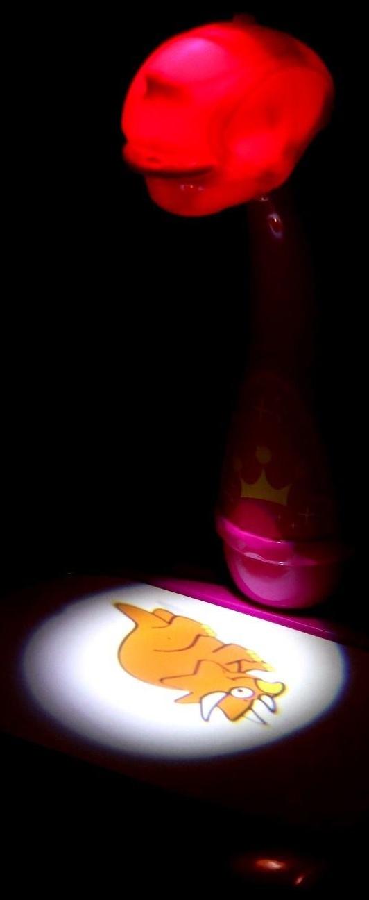 Проектор-лампа для рисования «Принцесса», 3 в 1, 36 картинок, альбом, 12 фломастеров