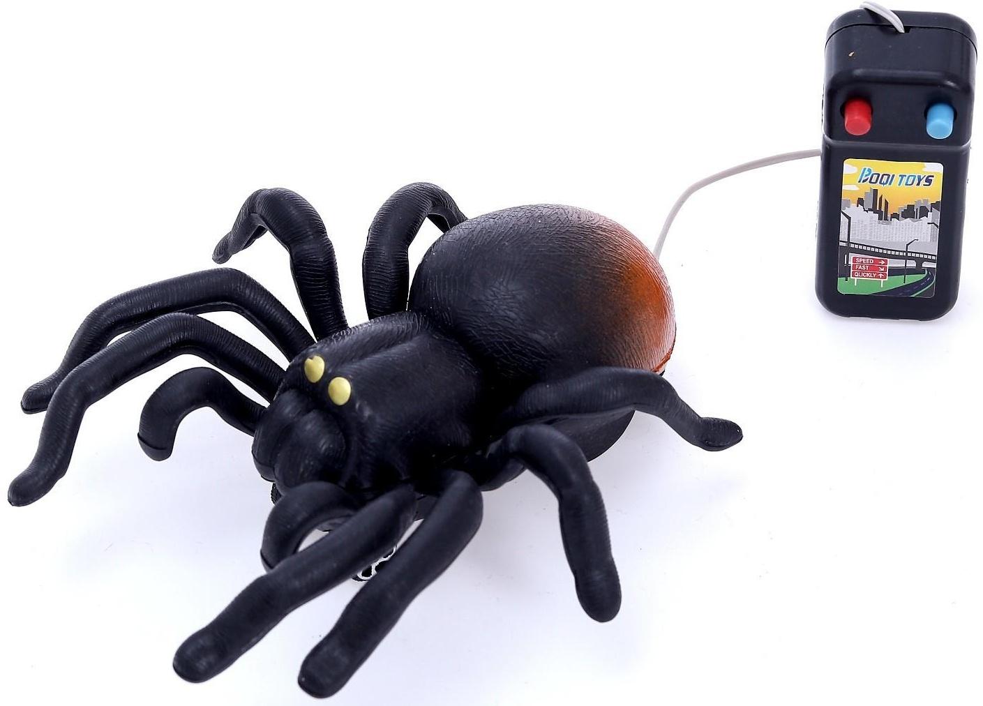 Животное «Паук», на дистанционном управлении, работает от батареек, цвета МИКС
